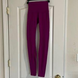 Lululemon Wunder Under leggings